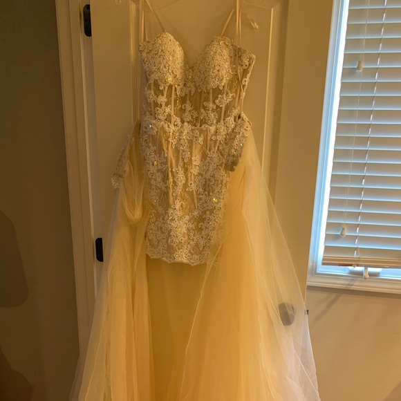 Angela and Alison Long Gold Prom Dress - Picture 1 of 8